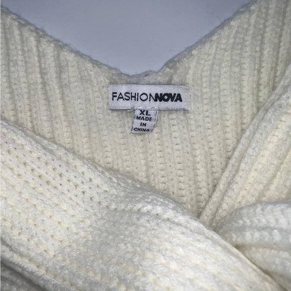 Cardigan - Picture 2 of 3